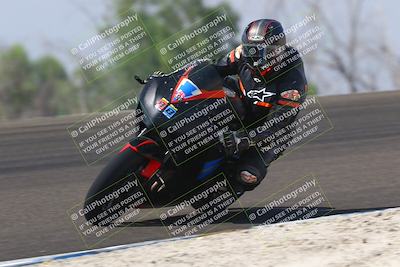 media/Sep-20-2025-TrackDaz (Sat) [[27f0cde673]]/B Group/1120am (Turn 2)/